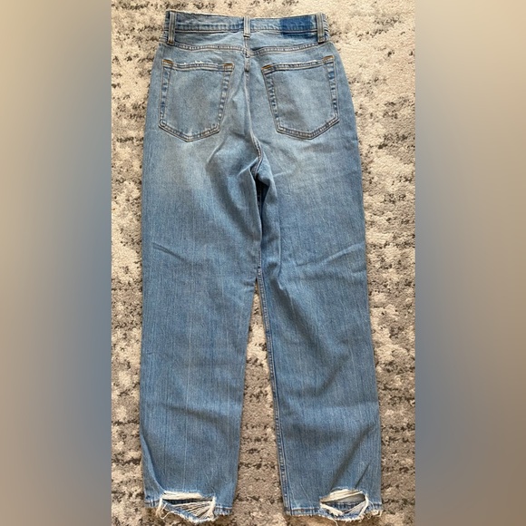 Abercrombie Curve Love Ultra High-Rise Angle Straight Jean - Picture 2 of 3